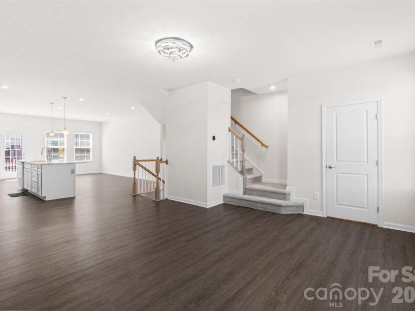 1409 May Apple Drive, Matthews, NC 28104.  MLS# CAR4375083, YatesRealty ID 20354. 