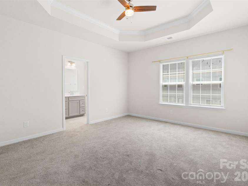 1409 May Apple Drive, Matthews, NC 28104.  MLS# CAR4375083, YatesRealty ID 20354. 