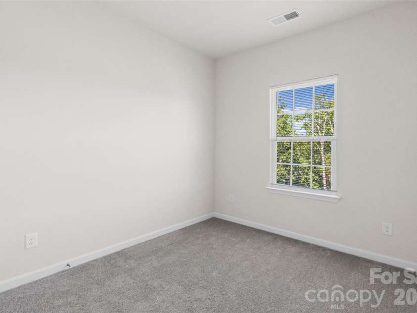 1409 May Apple Drive, Matthews, NC 28104.  MLS# CAR4375083, YatesRealty ID 20354. 