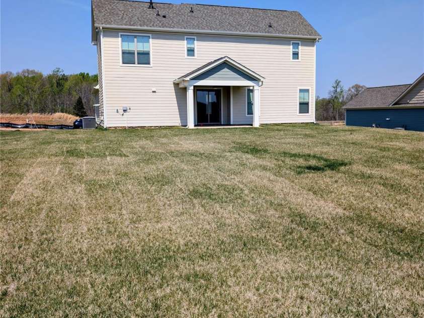 1640 Dresden Drive, Rock Hill, SC 29732.  MLS# CAR4406417, YatesRealty ID 20356. 