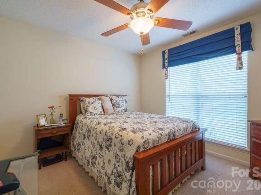 1236 Midlake Road, Kannapolis, NC 28083.  MLS# CAR4373106, YatesRealty ID 20357. 2nd Bedroom