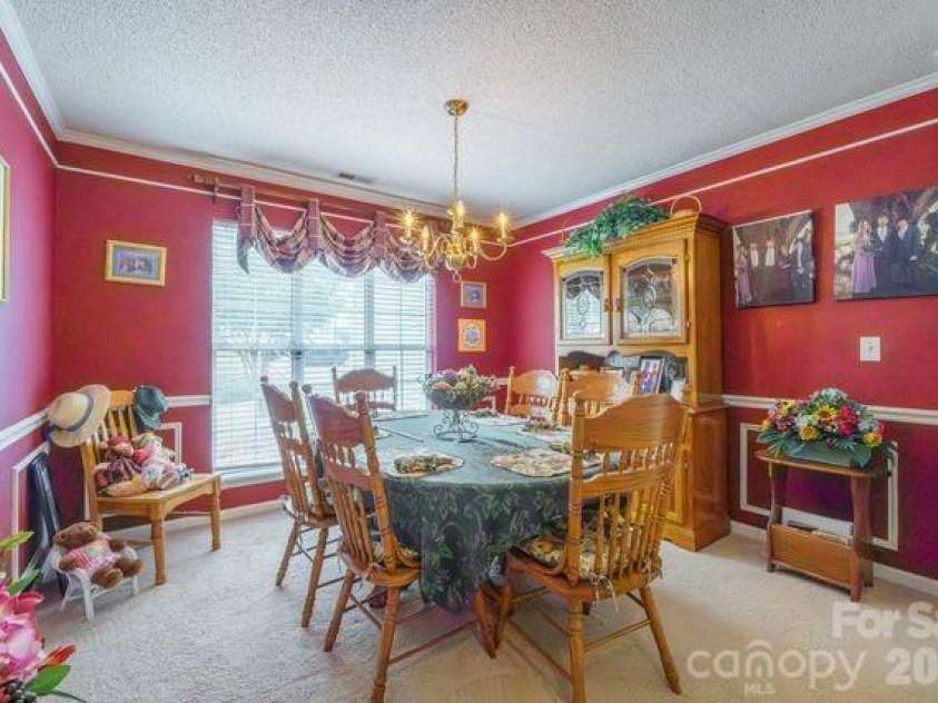 1236 Midlake Road, Kannapolis, NC 28083.  MLS# CAR4373106, YatesRealty ID 20357. Dining Room