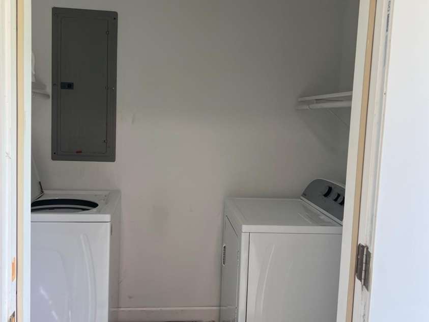 907 McGowan Road, Shelby, NC 28150.  MLS# CAR4251957, YatesRealty ID 20359. Nice laundry closet inside carport.