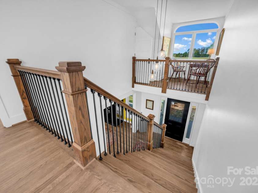 1260 Beaver Island Trail Road, Walnut Cove, NC 27052.  MLS# CAR4325171, YatesRealty ID 2036. 2 story foyer with decorative glass ball light fixtures