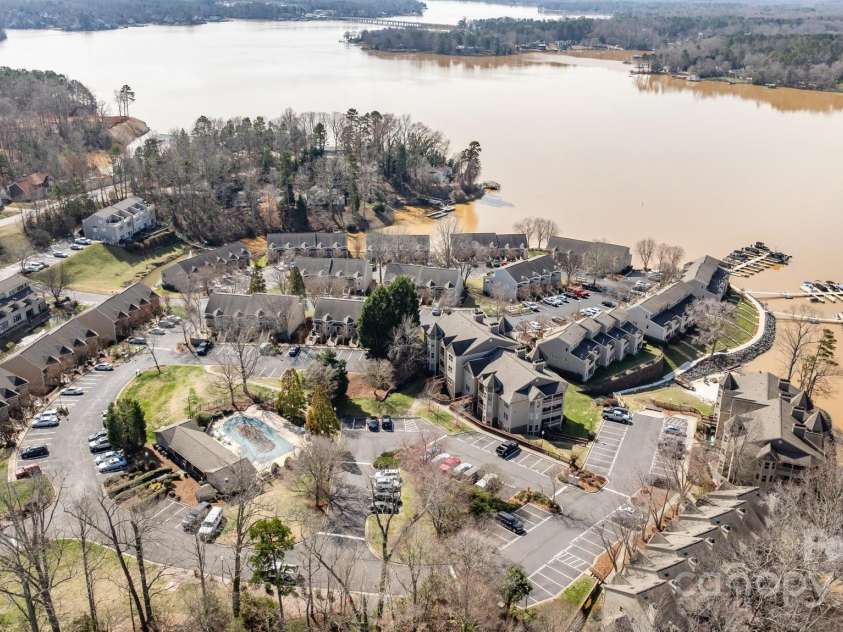 13913 Queens Harbor Road, Charlotte, NC 28278.  MLS# CAR4234214, YatesRealty ID 2036. 