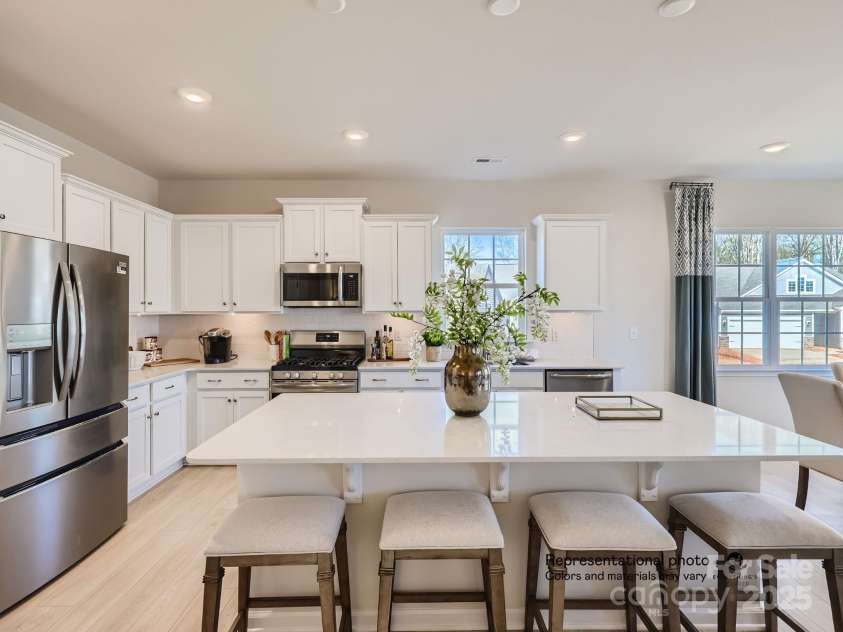 6346 Fairfax Court, Maiden, NC 28650.  MLS# CAR4272347, YatesRealty ID 20361. Kitchen