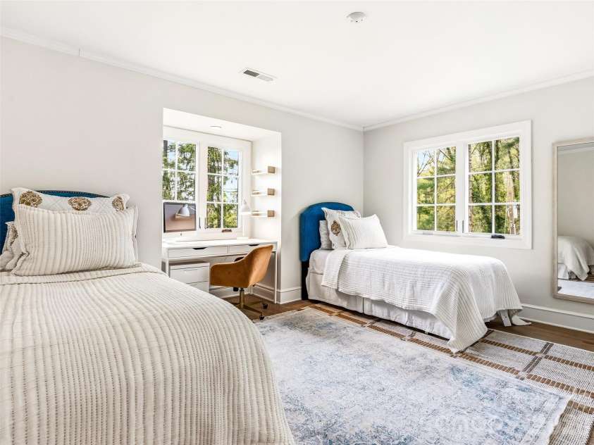 10 Kalimar Heights, Hendersonville, NC 28739.  MLS# CAR4376746, YatesRealty ID 20362. Third spacious bedroom. 