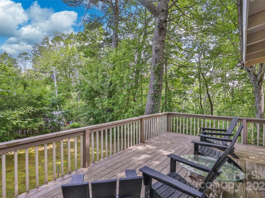 56 Faraway Drive, Cullowhee, NC 28723.  MLS# CAR4272041, YatesRealty ID 20362. 
