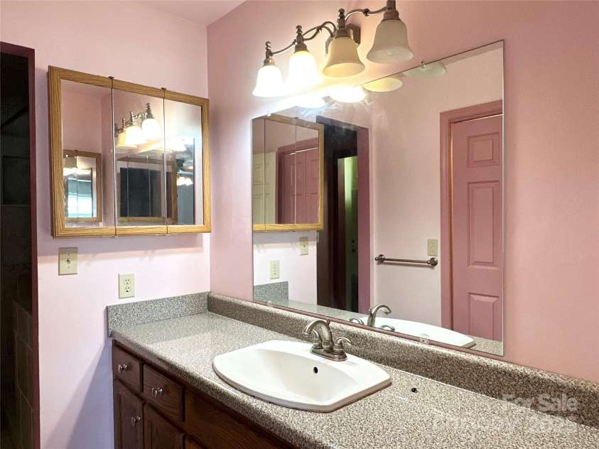 1164 Hidden Lake Drive, Granite Falls, NC 28630.  MLS# CAR4272030, YatesRealty ID 20363. 