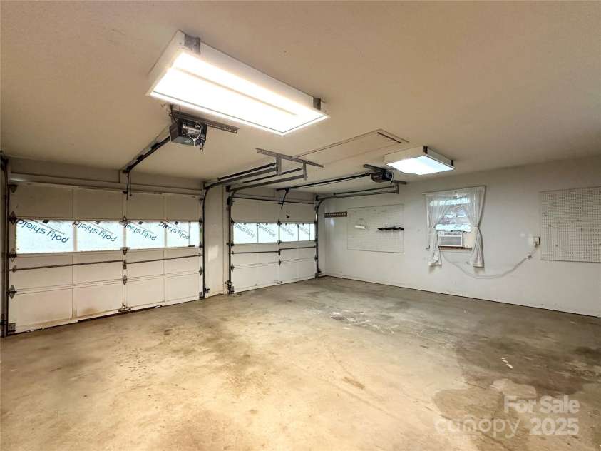 1164 Hidden Lake Drive, Granite Falls, NC 28630.  MLS# CAR4272030, YatesRealty ID 20363. 