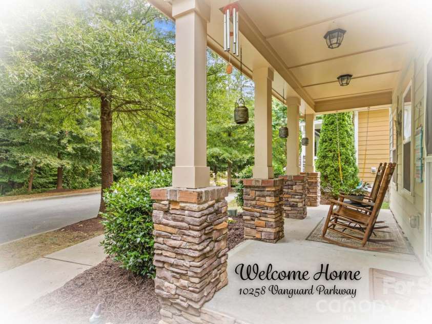 10258 Vanguard Parkway, Huntersville, NC 28078.  MLS# CAR4376642, YatesRealty ID 20364. 