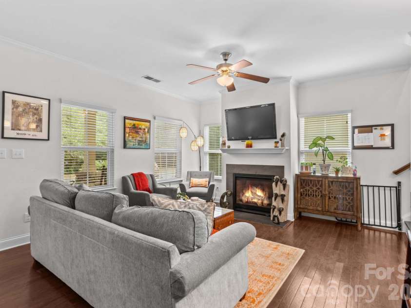 10258 Vanguard Parkway, Huntersville, NC 28078.  MLS# CAR4376642, YatesRealty ID 20364. 