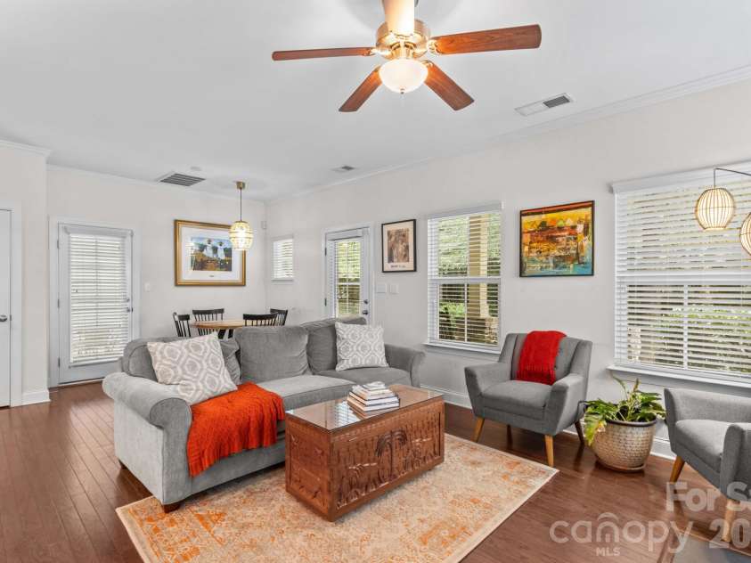 10258 Vanguard Parkway, Huntersville, NC 28078.  MLS# CAR4376642, YatesRealty ID 20364. 