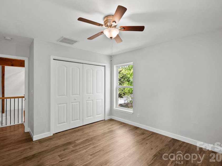 13 Annie Street, Asheville, NC 28806.  MLS# CAR4374419, YatesRealty ID 20369. Third Bedroom 