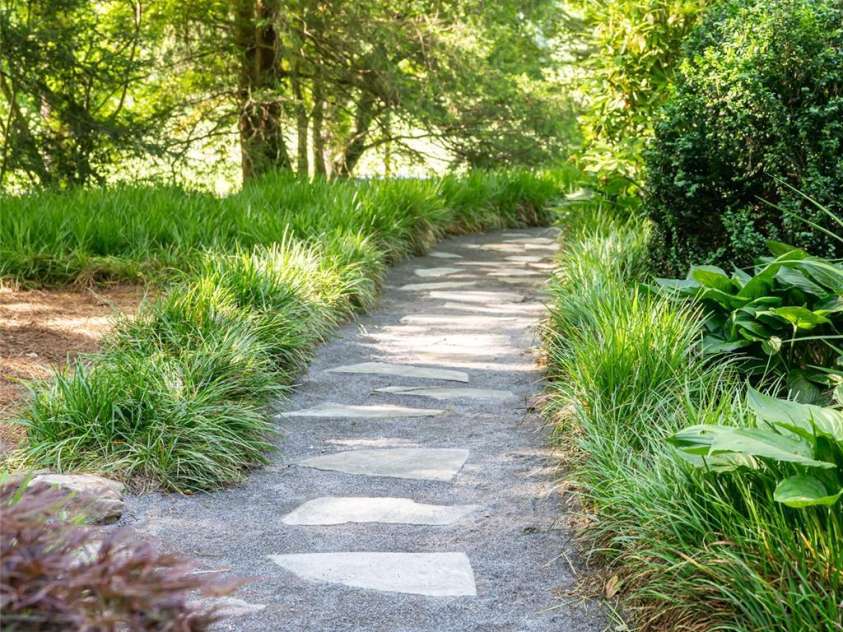 54 Fairway Road, Asheville, NC 28804.  MLS# CAR4238244, YatesRealty ID 2037. Side Walkway - Hardscapes.