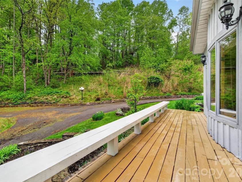 3068 226 Highway, Bakersville, NC 28705.  MLS# CAR4380158, YatesRealty ID 20370. 