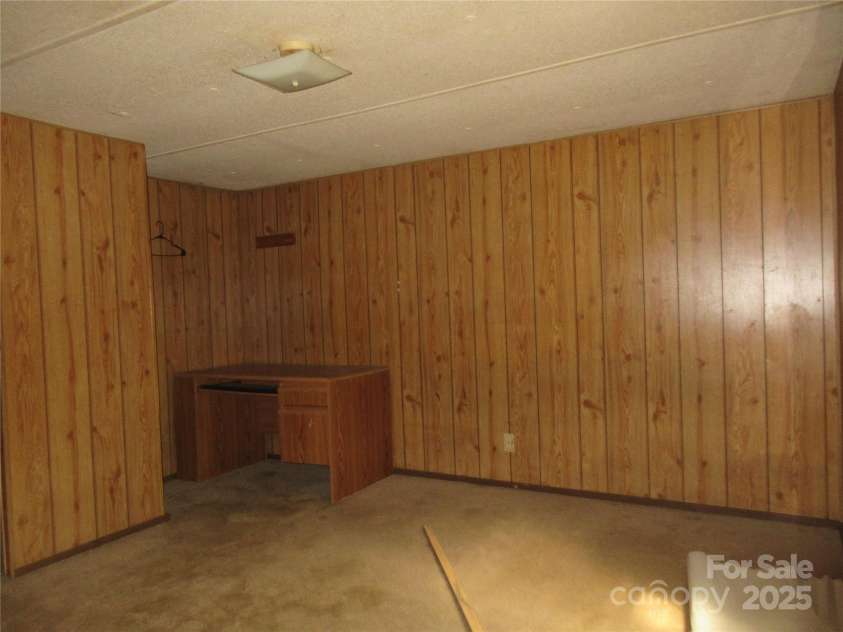 2927 Nc 16 Highway, Newton, NC 28658.  MLS# CAR4270025, YatesRealty ID 20373. 