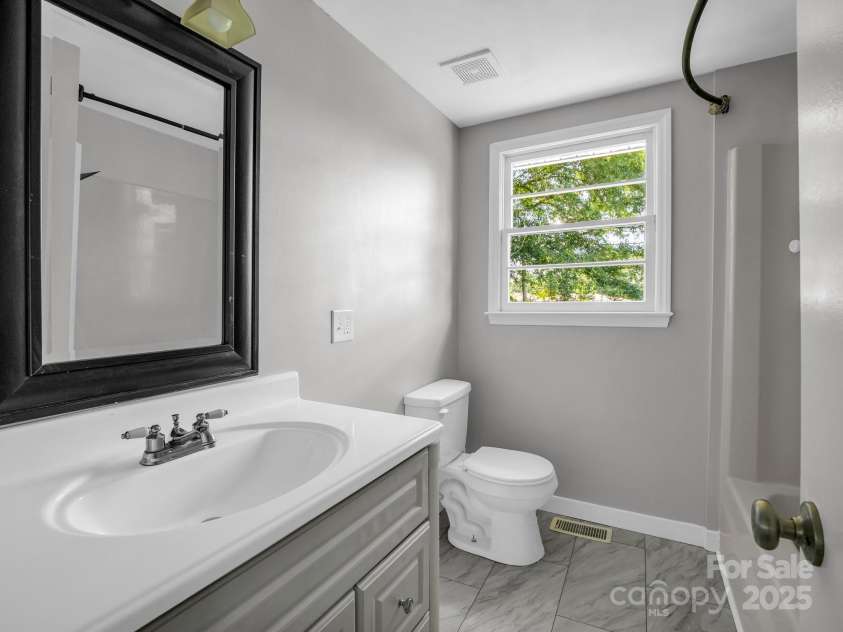 179 Sedgefield Drive, Forest City, NC 28043.  MLS# CAR4272519, YatesRealty ID 20376. 
