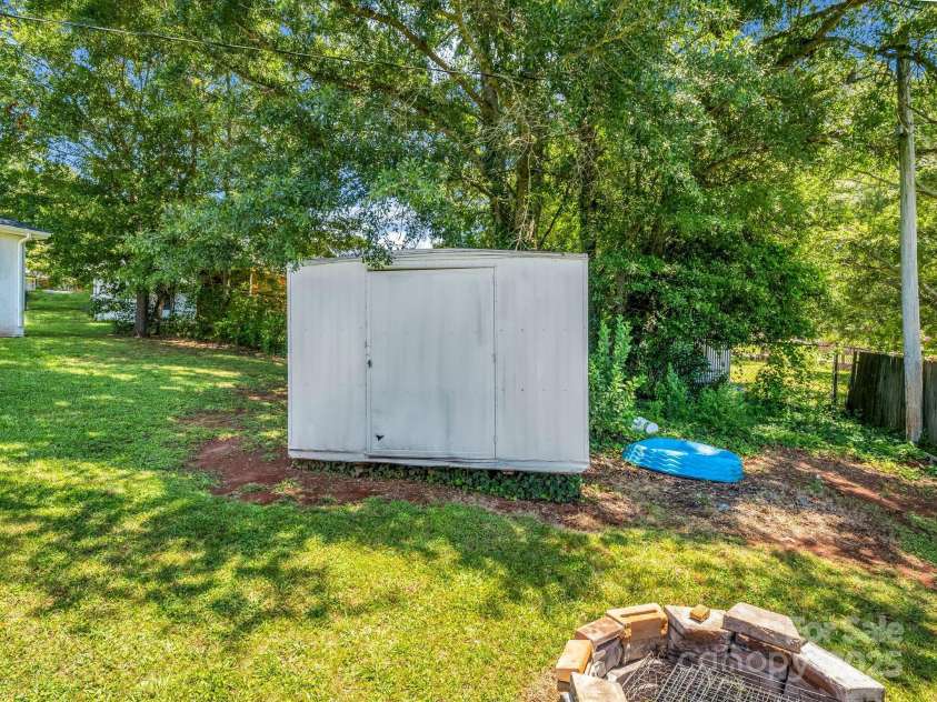 179 Sedgefield Drive, Forest City, NC 28043.  MLS# CAR4272519, YatesRealty ID 20376. 
