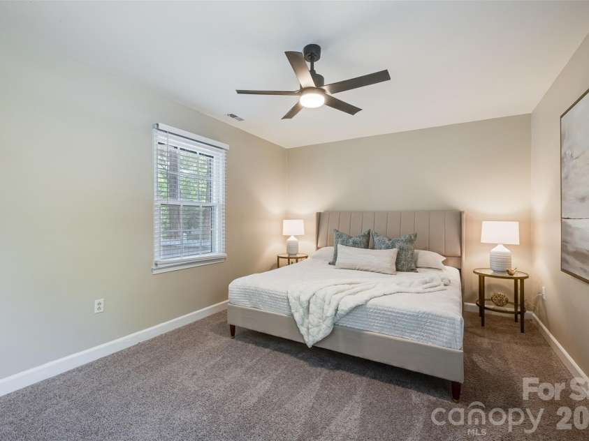 7456 Crowflock Court, Charlotte, NC 28226.  MLS# CAR4365076, YatesRealty ID 20376. 