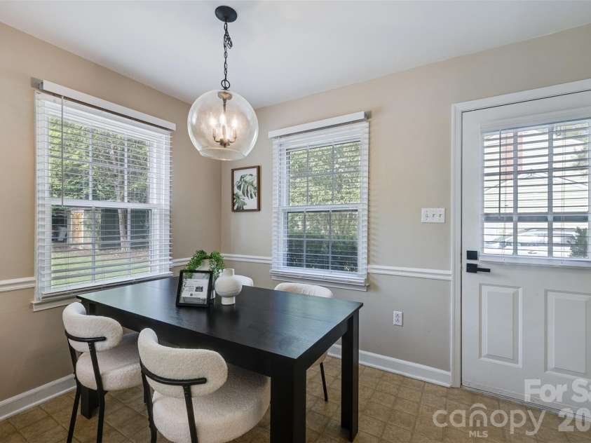 7456 Crowflock Court, Charlotte, NC 28226.  MLS# CAR4365076, YatesRealty ID 20376. 