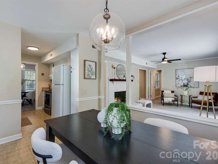 7456 Crowflock Court, Charlotte, NC 28226.  MLS# CAR4365076, YatesRealty ID 20376. 