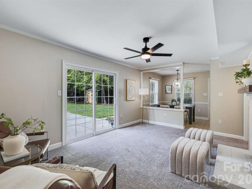 7456 Crowflock Court, Charlotte, NC 28226.  MLS# CAR4365076, YatesRealty ID 20376. 