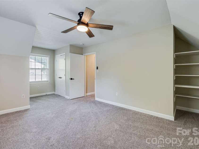 7456 Crowflock Court, Charlotte, NC 28226.  MLS# CAR4365076, YatesRealty ID 20376. 