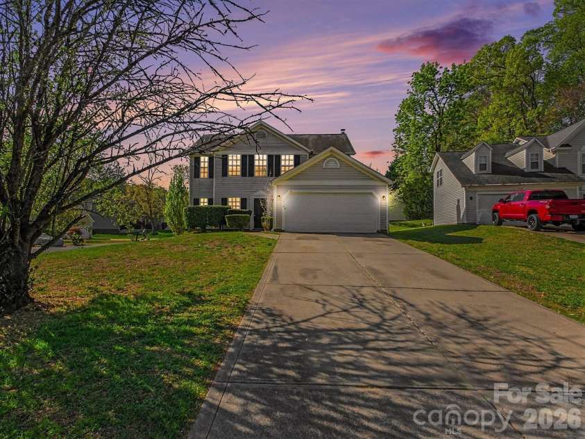 7410 Sarnia Place, Charlotte, NC 28269.  MLS# CAR4363664, YatesRealty ID 20377. 