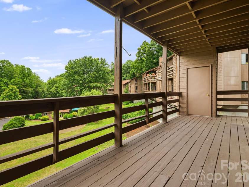 305 Piney Mountain Drive, Asheville, NC 28805.  MLS# CAR4380545, YatesRealty ID 20378. Deck