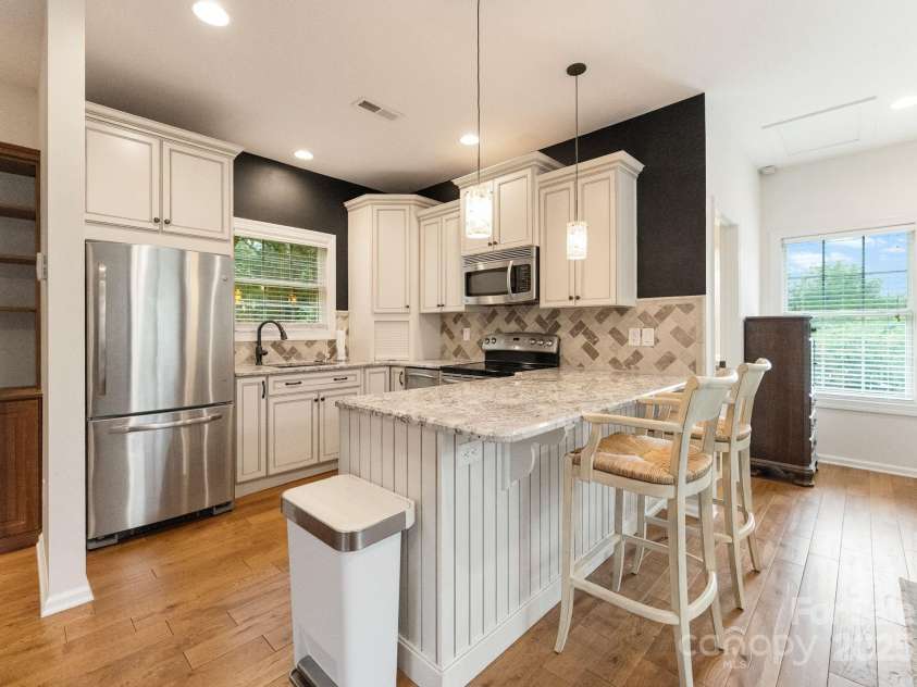 239 Kimberly Road, Davidson, NC 28036.  MLS# CAR4288776, YatesRealty ID 2038. 