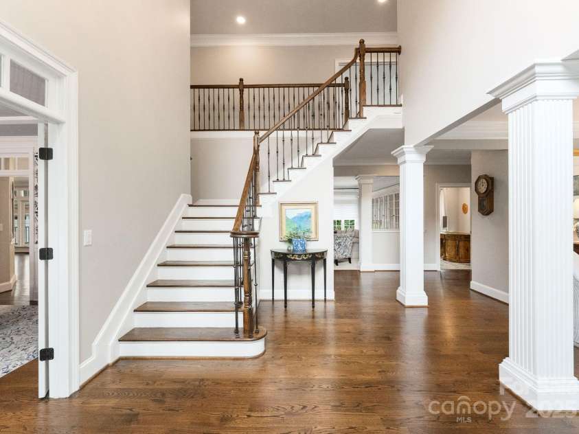 239 Kimberly Road, Davidson, NC 28036.  MLS# CAR4288776, YatesRealty ID 2038. Open and inviting foyer