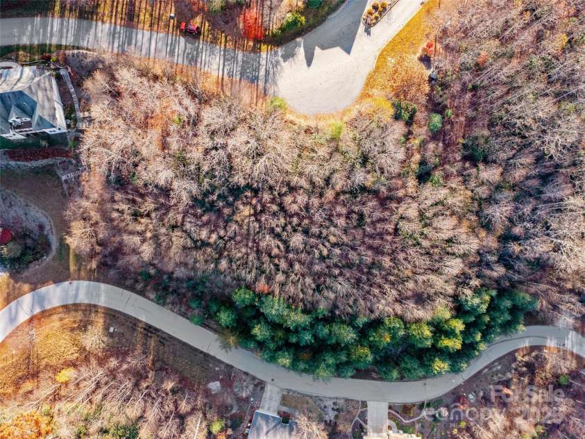 99999 Bay Laurel Lane, Hendersonville, NC 28791.  MLS# CAR4206754, YatesRealty ID 2038. 