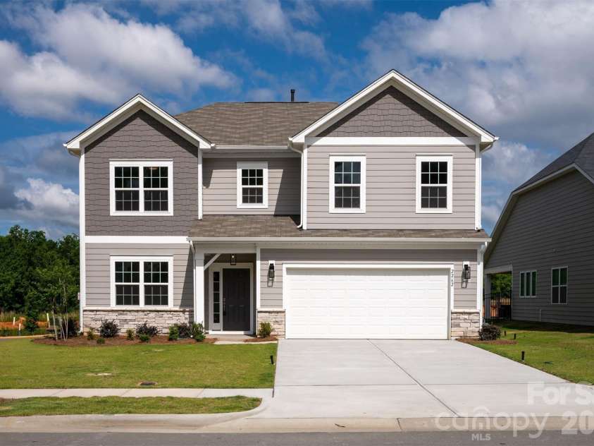 2262 Trundle Drive, Gastonia, NC 28054.  MLS# CAR4351655, YatesRealty ID 20380. 