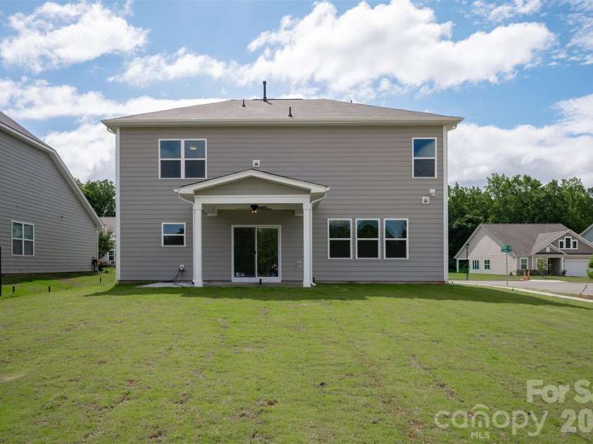 2262 Trundle Drive, Gastonia, NC 28054.  MLS# CAR4351655, YatesRealty ID 20380. 