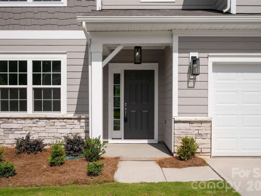 2262 Trundle Drive, Gastonia, NC 28054.  MLS# CAR4351655, YatesRealty ID 20380. 
