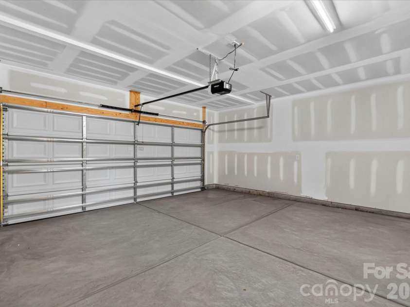 2262 Trundle Drive, Gastonia, NC 28054.  MLS# CAR4351655, YatesRealty ID 20380. 