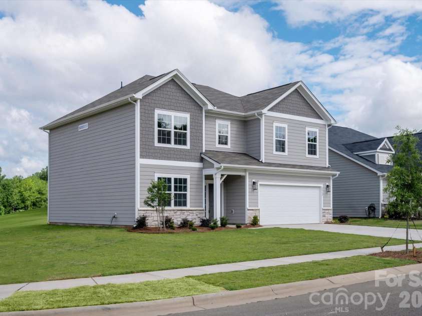 2262 Trundle Drive, Gastonia, NC 28054.  MLS# CAR4351655, YatesRealty ID 20380. 