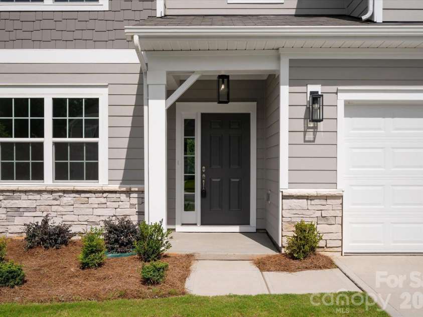 2262 Trundle Drive, Gastonia, NC 28054.  MLS# CAR4351655, YatesRealty ID 20380. 