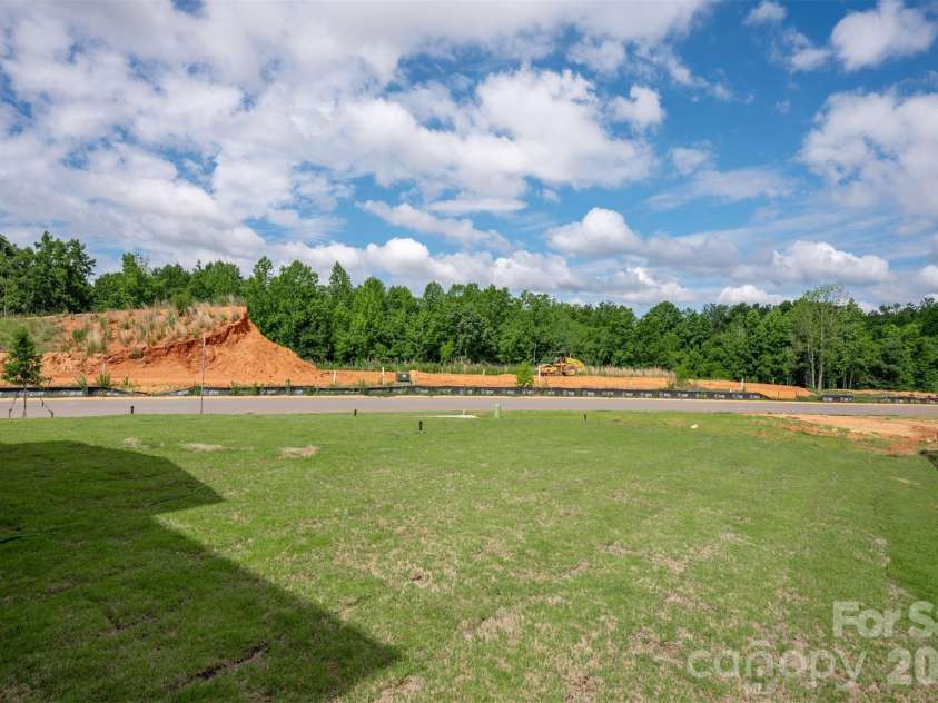 2262 Trundle Drive, Gastonia, NC 28054.  MLS# CAR4351655, YatesRealty ID 20380. Backyard