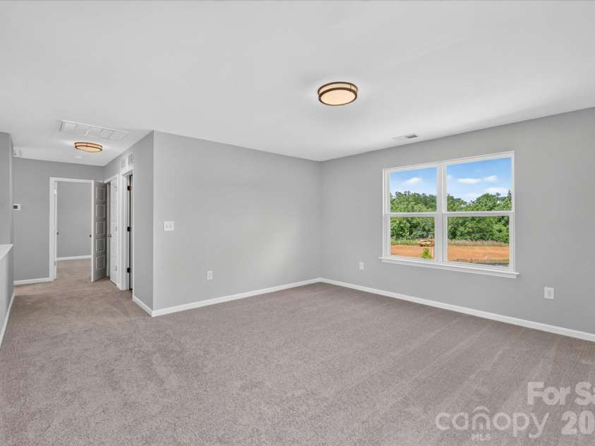 2262 Trundle Drive, Gastonia, NC 28054.  MLS# CAR4351655, YatesRealty ID 20380. Loft