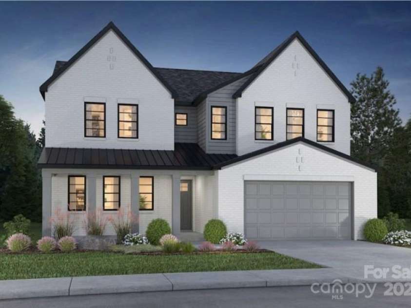 332 Linda Carol Lane, Tega Cay, SC 29708.  MLS# CAR4272655, YatesRealty ID 20380. Exterior of Home