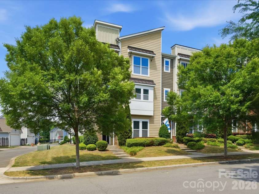 1740 Pat Garrett Street, Charlotte, NC 28206.  MLS# CAR4378197, YatesRealty ID 20381. Front view