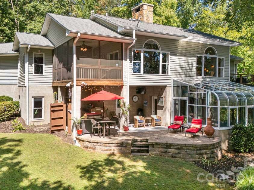 91 Island View Court, Mill Spring, NC 28756.  MLS# CAR4365768, YatesRealty ID 20382. 