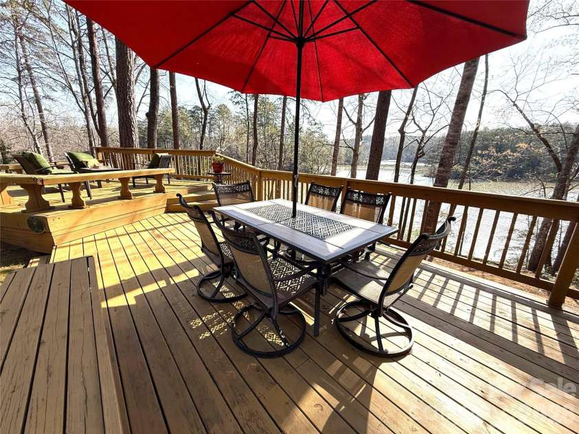 91 Island View Court, Mill Spring, NC 28756.  MLS# CAR4365768, YatesRealty ID 20382. 
