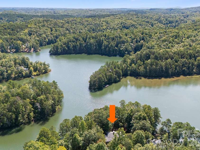 91 Island View Court, Mill Spring, NC 28756.  MLS# CAR4365768, YatesRealty ID 20382. 