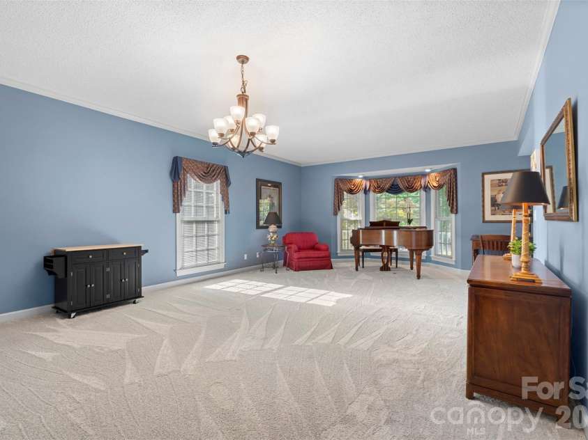 168 Game Trail, Thomasville, NC 27360.  MLS# CAR4321746, YatesRealty ID 20387. 