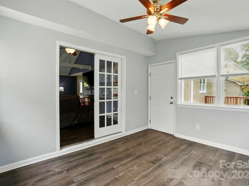 336 Oakwood Drive, Mount Holly, NC 28120.  MLS# CAR4267933, YatesRealty ID 20388. 