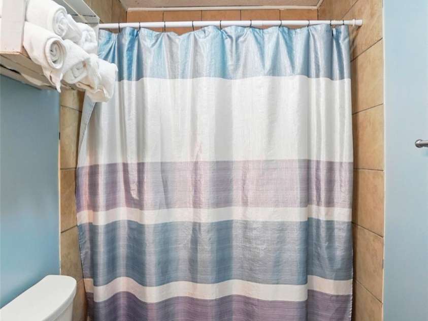 336 Oakwood Drive, Mount Holly, NC 28120.  MLS# CAR4267933, YatesRealty ID 20388. 