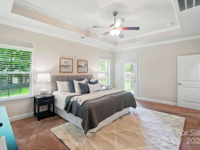 5032 Eagles Crest Lane, Gastonia, NC 28056.  MLS# CAR4240665, YatesRealty ID 20389. 